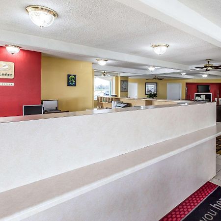 Econo Lodge Byron Dış mekan fotoğraf