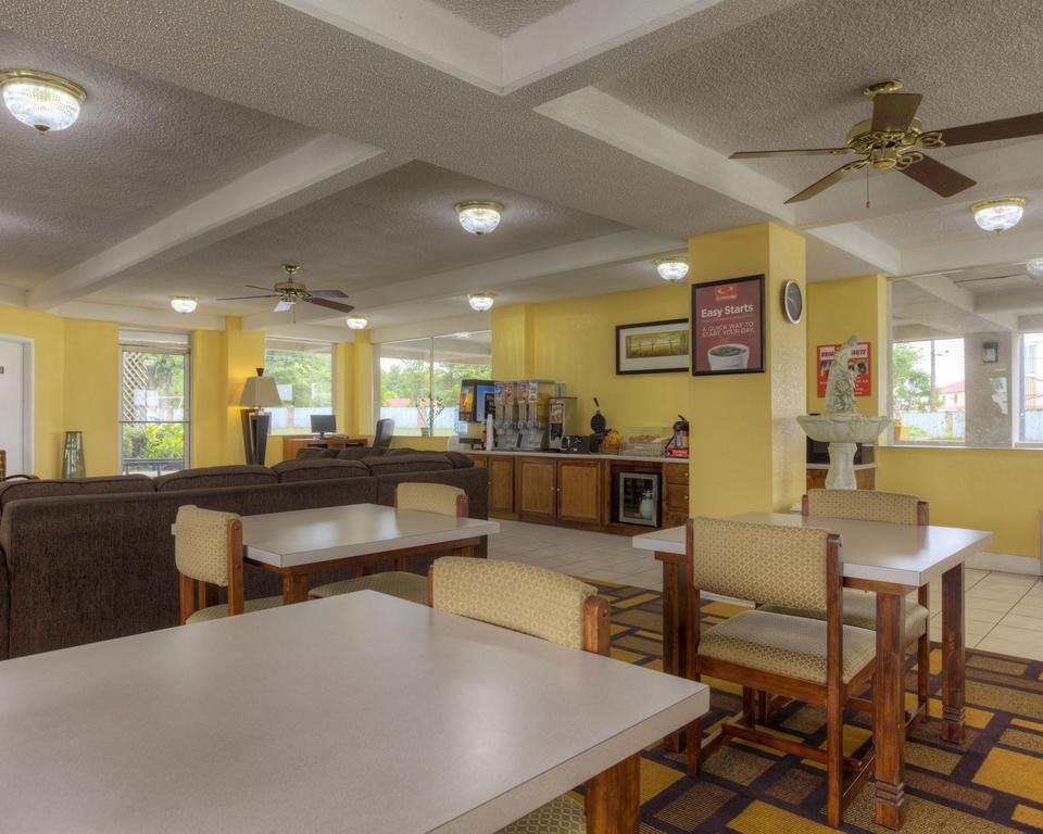 Econo Lodge Byron Dış mekan fotoğraf