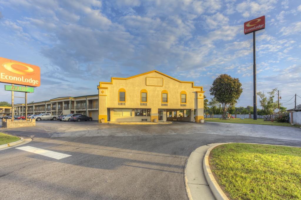 Econo Lodge Byron Dış mekan fotoğraf