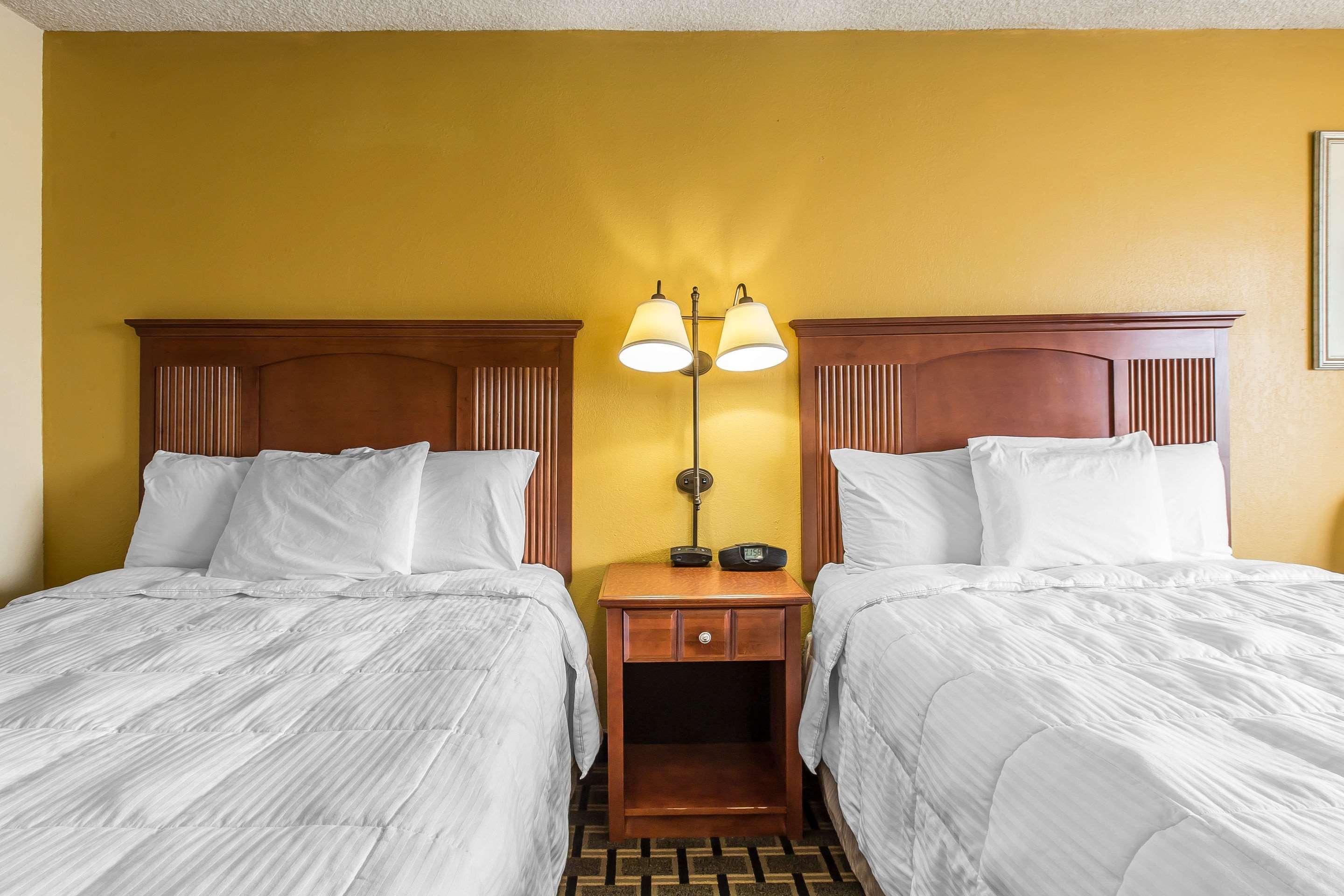 Econo Lodge Byron Dış mekan fotoğraf