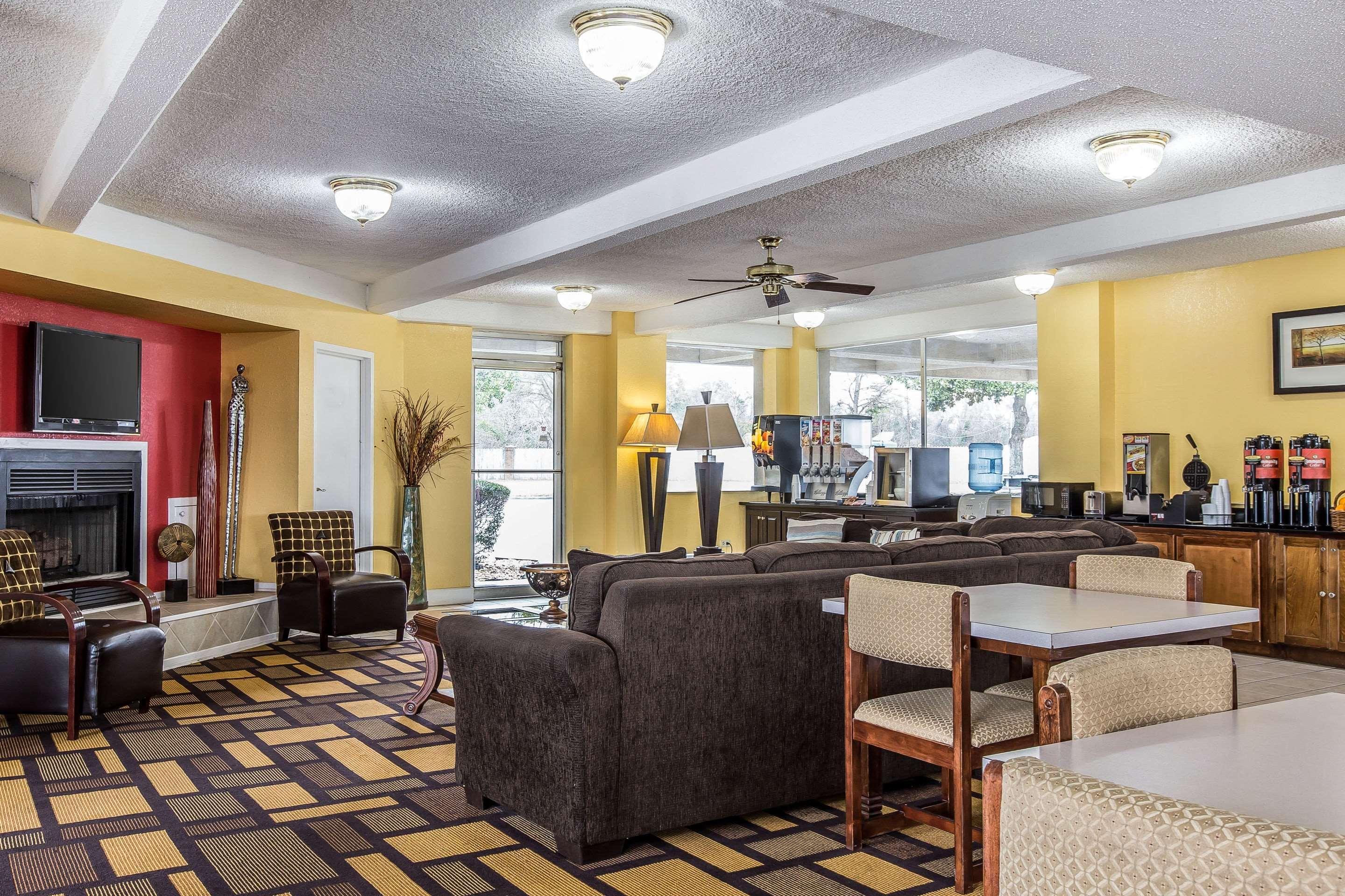 Econo Lodge Byron Dış mekan fotoğraf