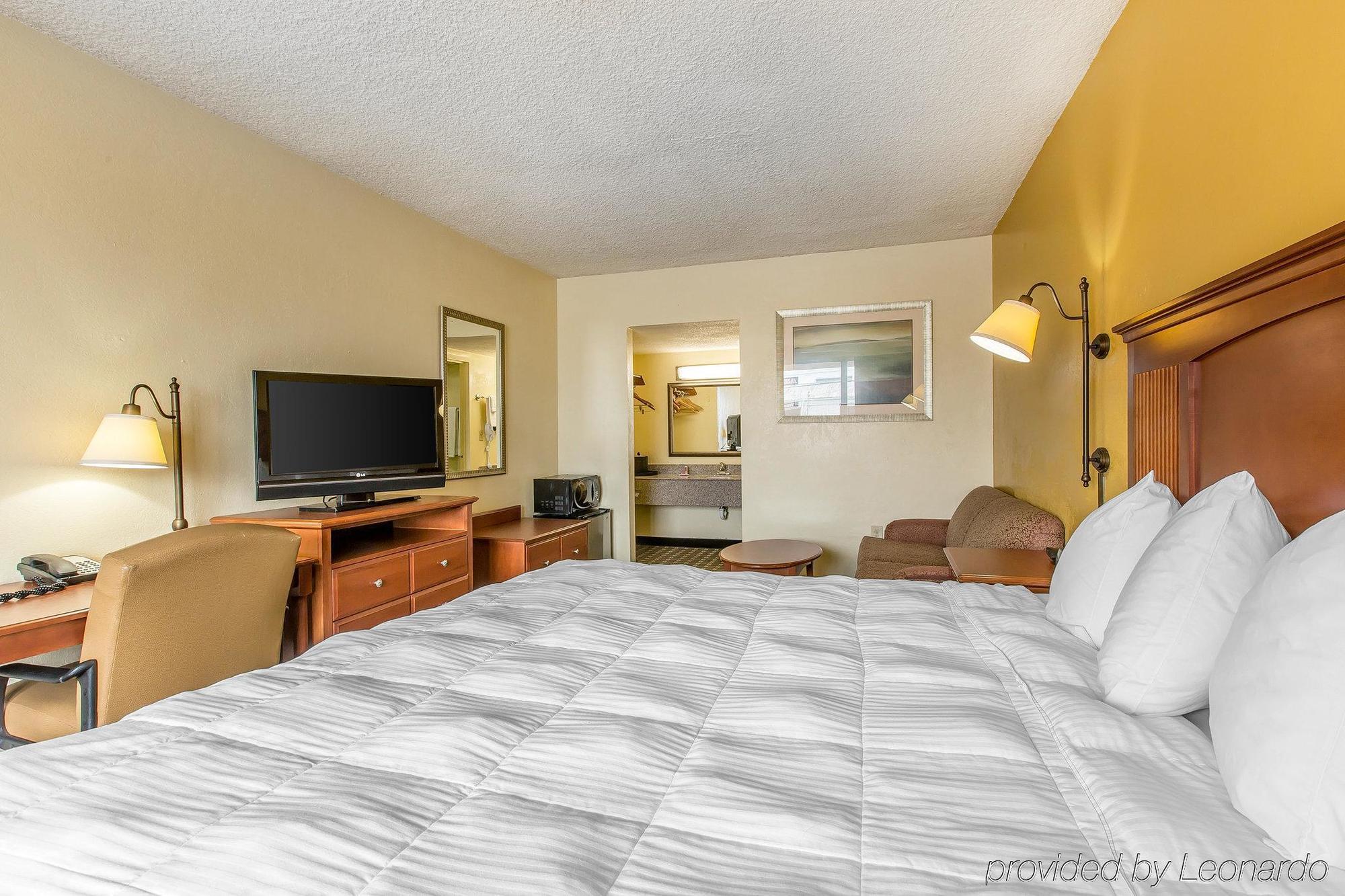 Econo Lodge Byron Dış mekan fotoğraf